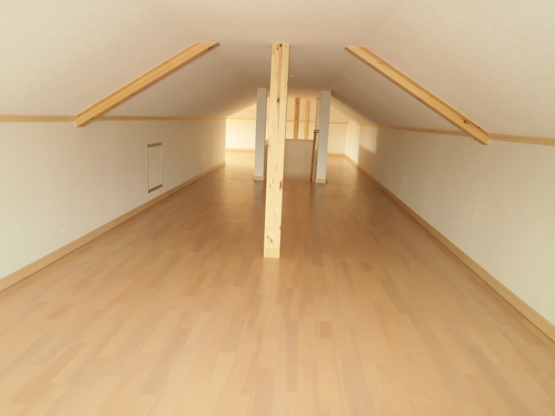小屋裏収納