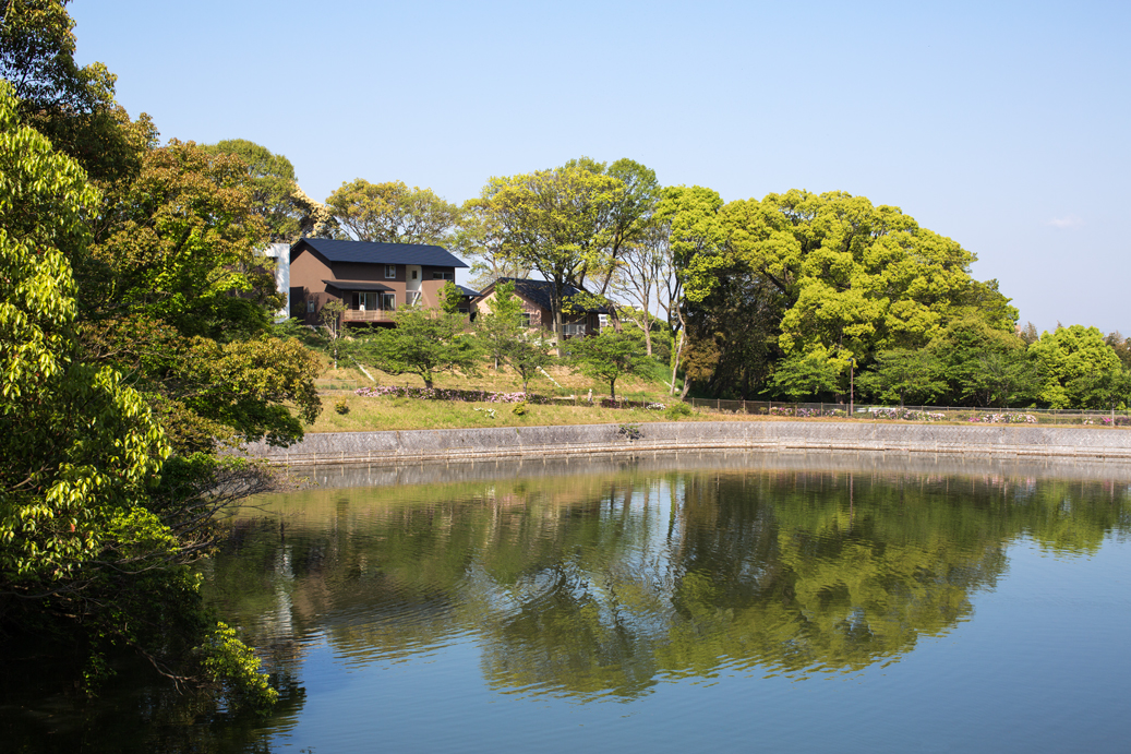 HOUSE O