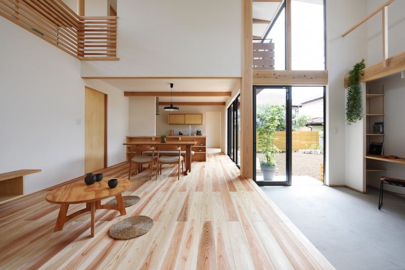house-AKM