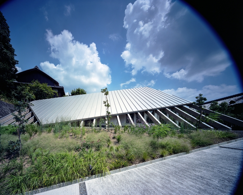 学園前の家