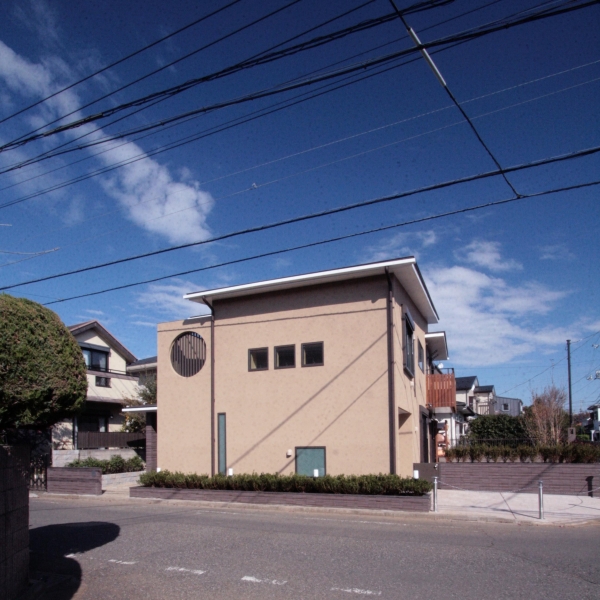 大泉学園の家（吹抜けを中心とした自然素材の家）