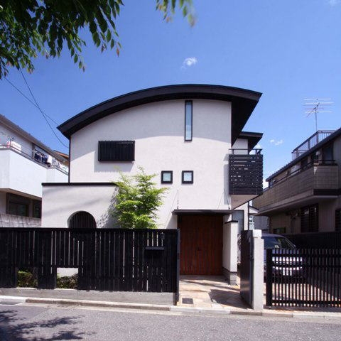 吉祥寺の家（漆喰壁の和テイストの家）