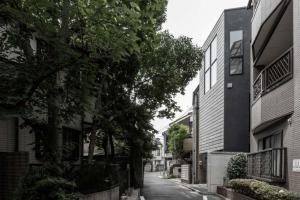 YUTOROSU architects
