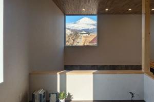 富士山をのぞむロフトがある家が出来ました。