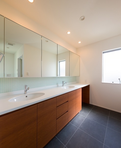 パウダールーム