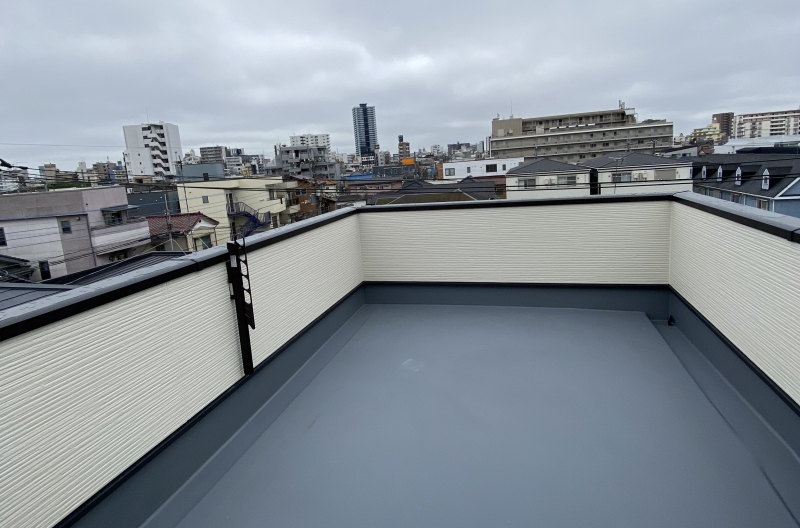 スカイバルコニー