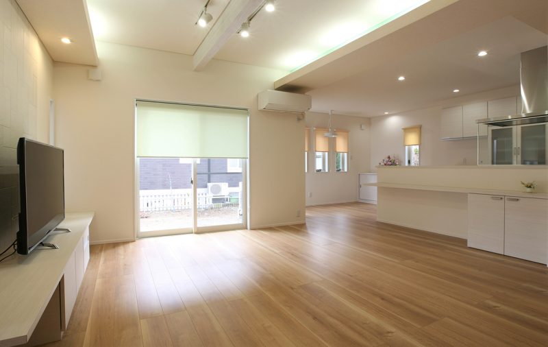 リビング　ダイニング　キッチン