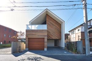 WOODEN TRUSS