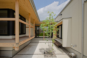 七郷の平屋