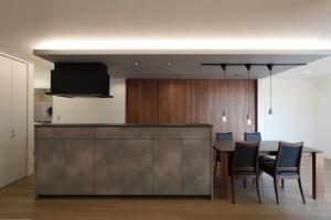House T