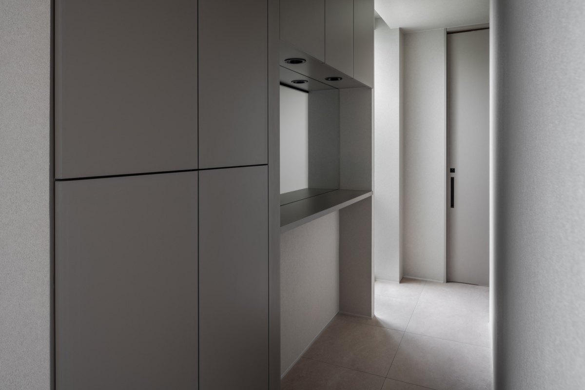 化粧カウンター