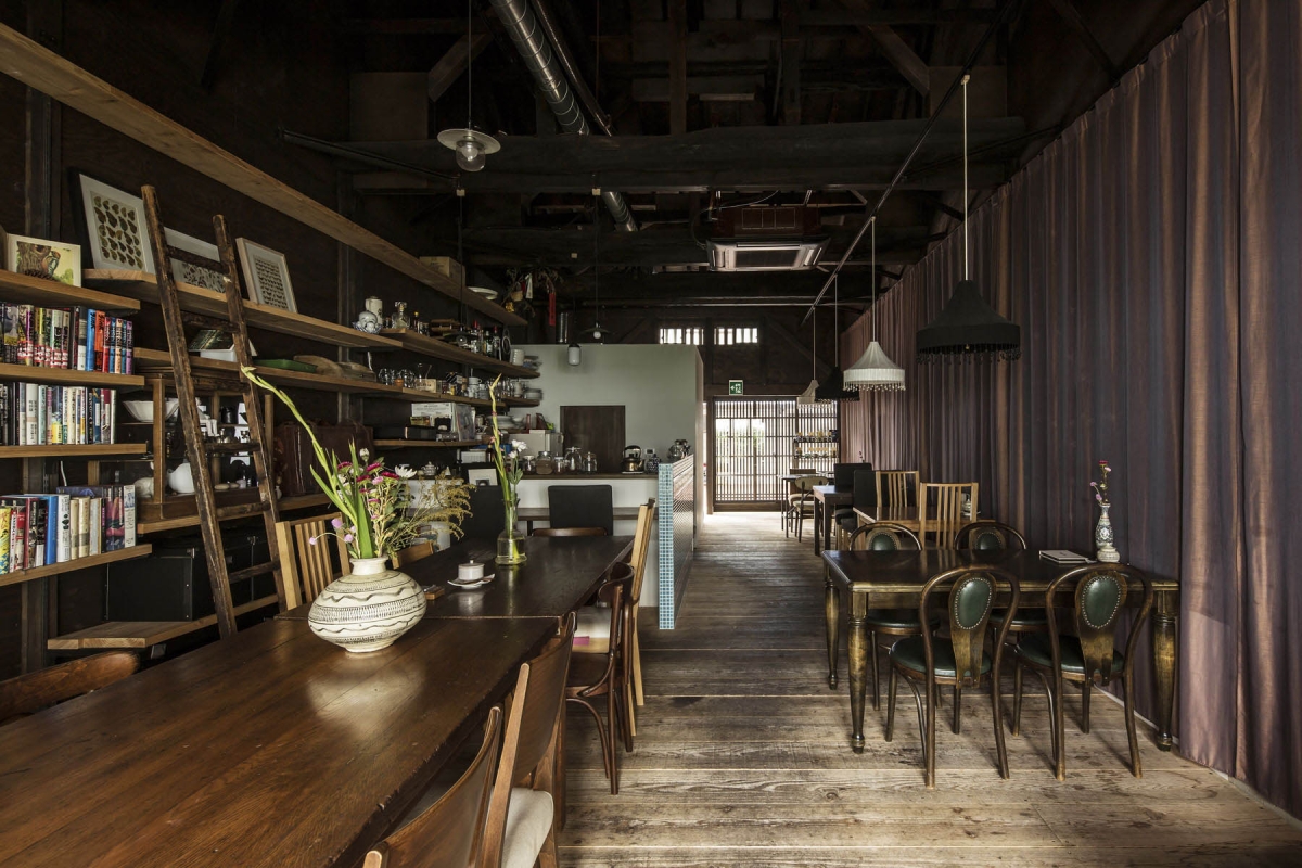 カフェ・フランツ・カフカ｜内観③