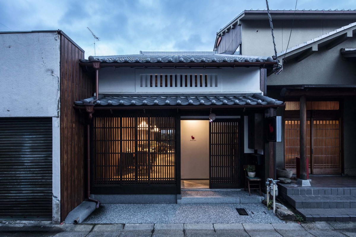 奈良町家を改修したレトロなブックカフェ｜奈良県奈良市｜カフェ・フランツ・カフカ