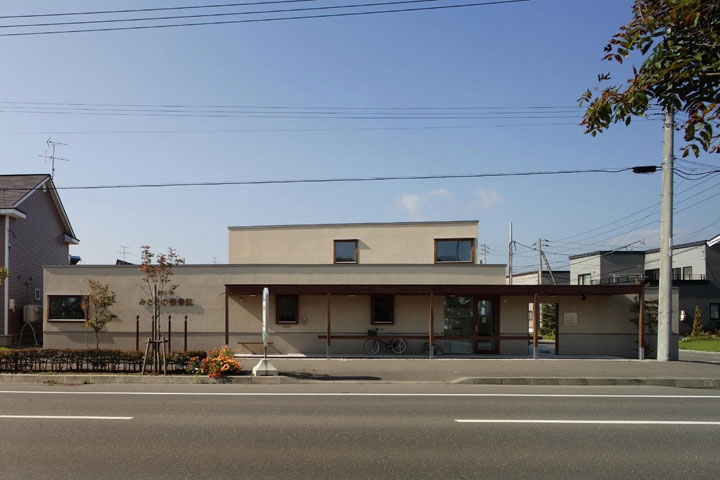 恵庭の家＋整骨院