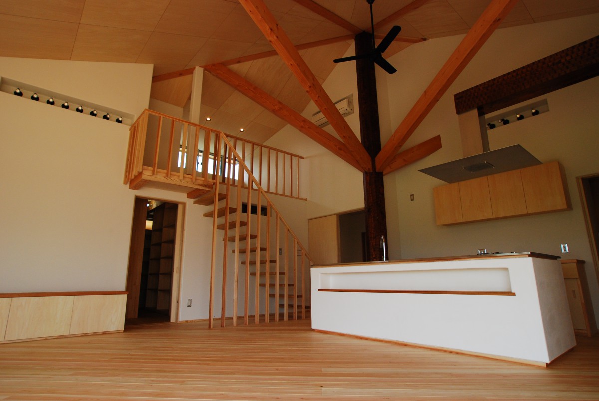 木組み・土壁の家