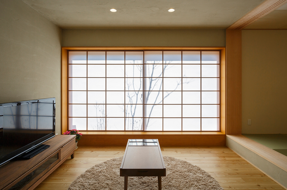 障子でほのかに明るく