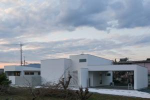 一宮の家／中庭を囲む平家建の家