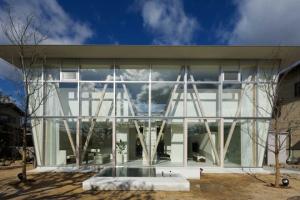 GREEN HOUSE